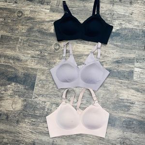 3 Momcozy nursing bras